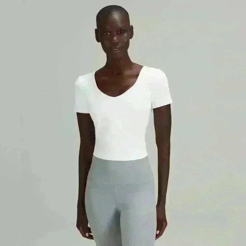 Lululemon Align T-shirt size 6